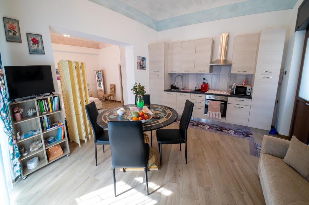 Rose House Villa Сиракуза Екстериор снимка